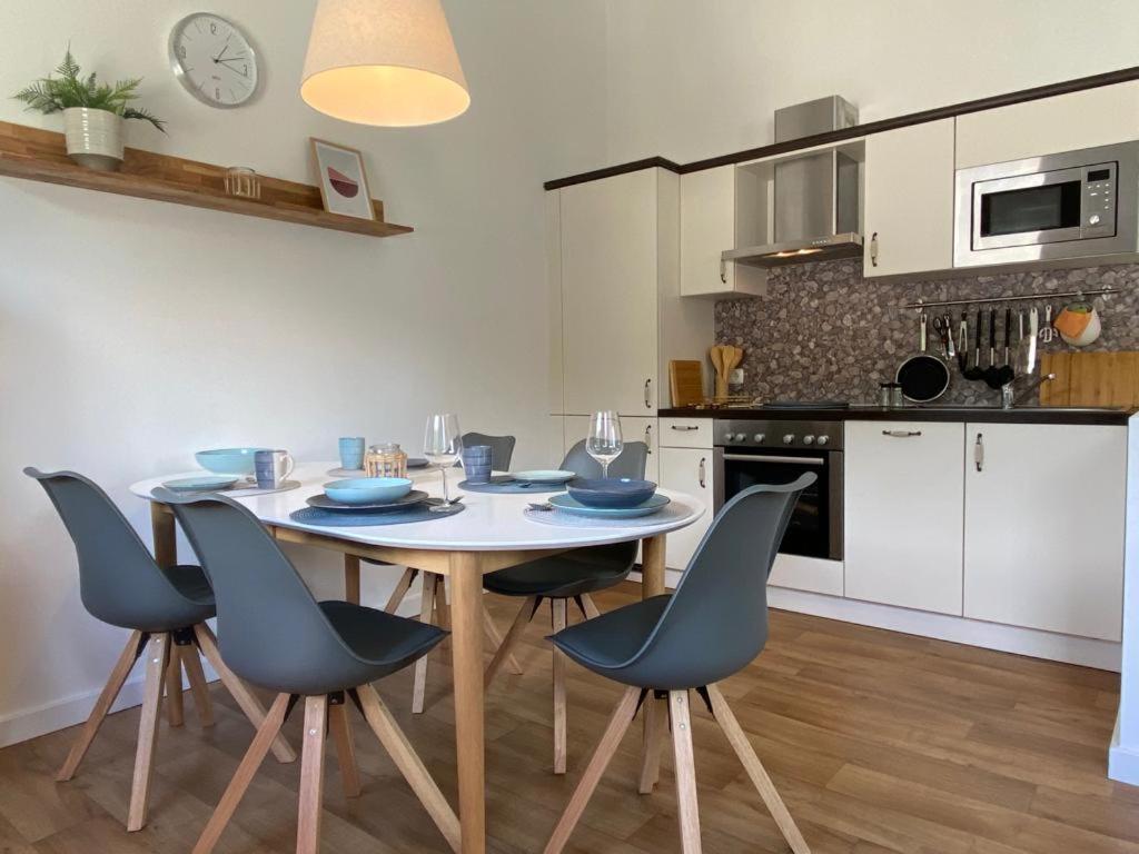 Lietzow Appartementhaus Moewe Haus Moewe - Ferienwohnung 5 "Heringsmoewe" Kültér fotó